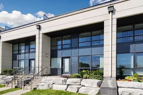 12 Woodstream Boulevard Th114