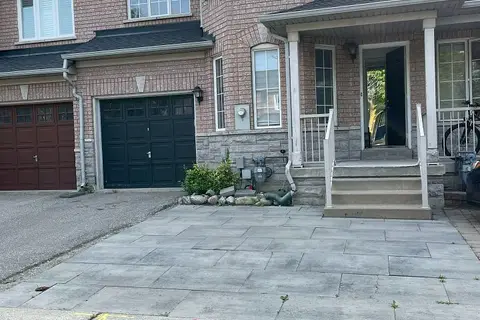 47 Waterton Crescent