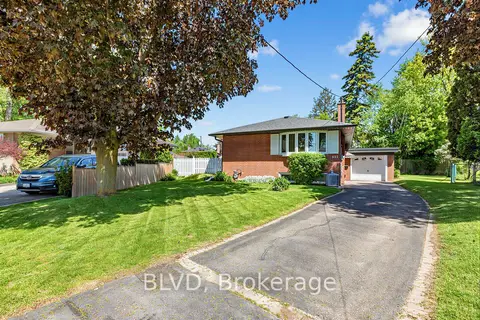 457 Paliser Crescent N