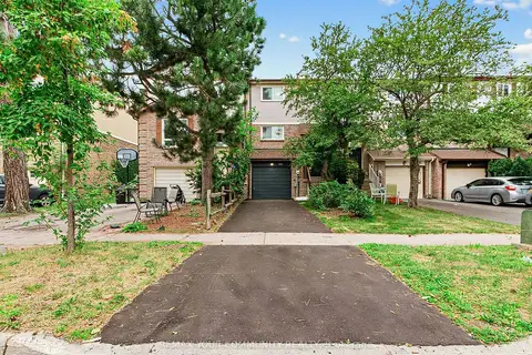 88 Dana Crescent