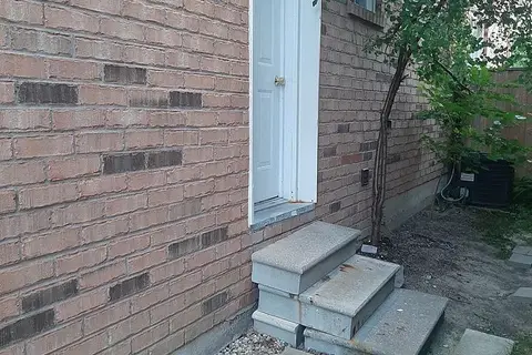 23 Sweet Water Crescent Bsmt