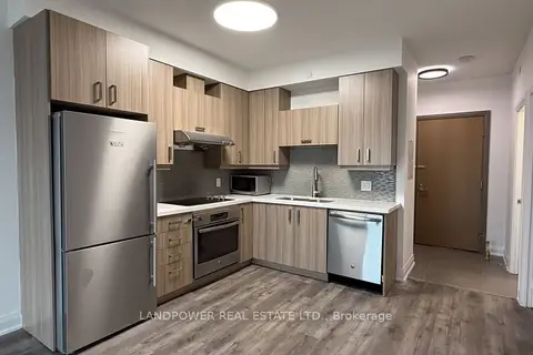 28 Uptown Drive 515