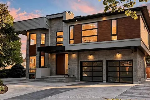 2 Eastgate Crescent