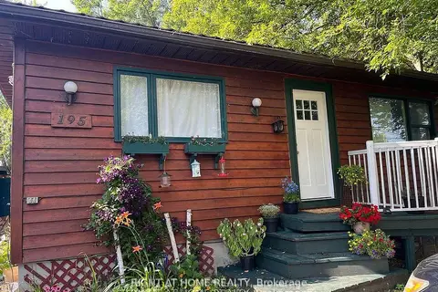195 Lakeland Crescent