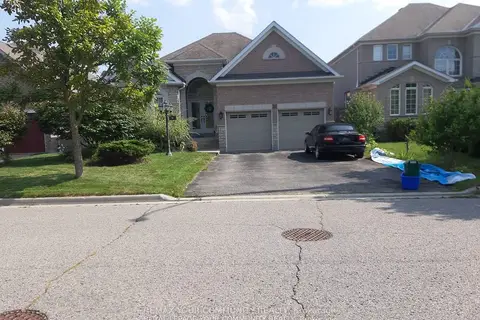 31 Kaitlin Drive Room