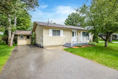 92 Tecumseth Pines Drive