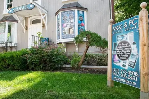 69 Main Street N