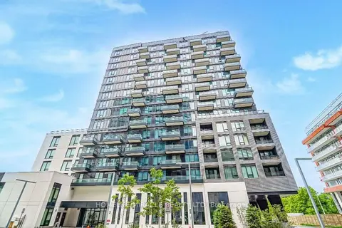 3 ROSEWATER Street 306W