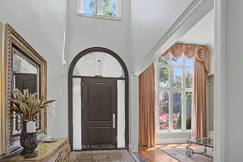 102 Duncan Road