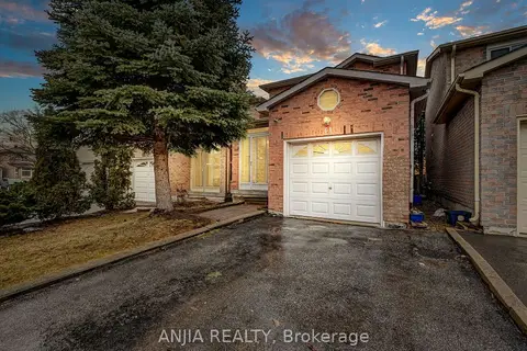 61 Sorrell Crescent