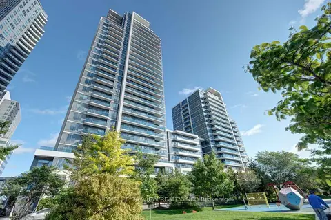7165 YONGE Street 2403