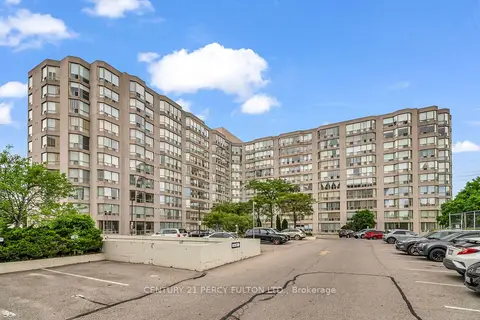 309 Major Mackenzie Avenue 611