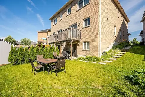 32 Four Seasons Crescent Walkout Basement