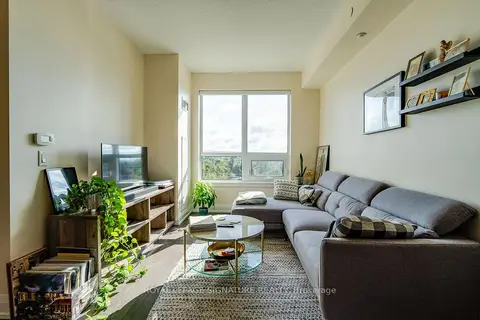 7900 Bathurst Street 518