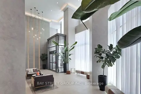 1000 Portage Parkway 3109