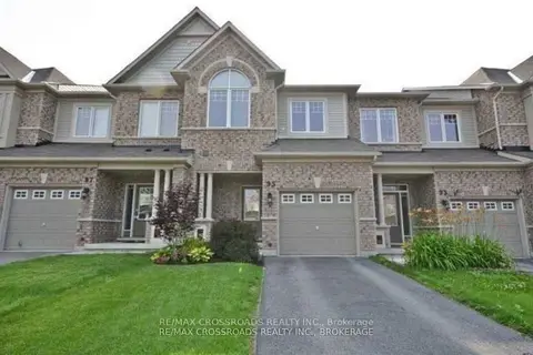 95 Thatcher Crescent