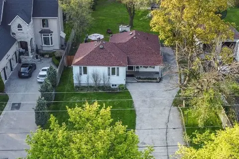 126 Weldrick Road W Main