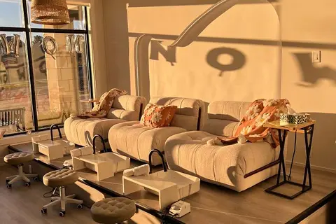 277 Kleinburg Summit Way