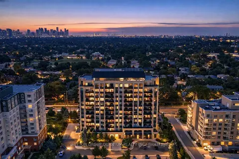 520 Steeles Avenue W 205