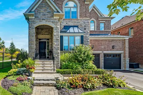 56 Walter Tunny Crescent
