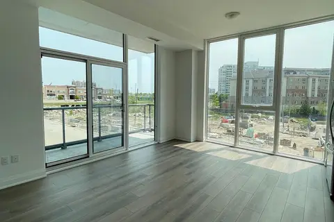 10 Gatineau Drive 201