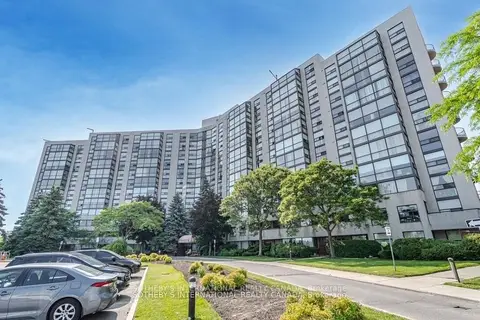 40 Harding Boulevard W 301