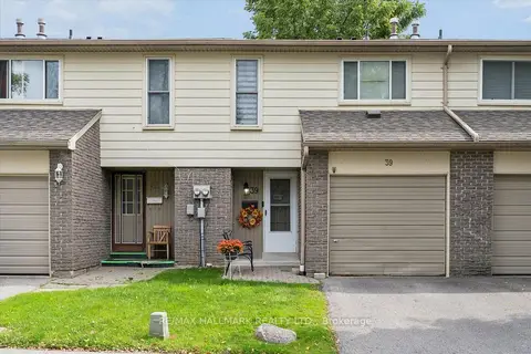 39 Camelot Way 69