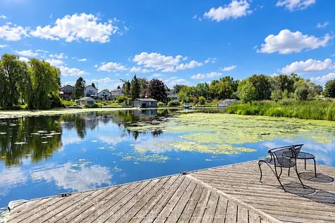 91 Riveredge Drive