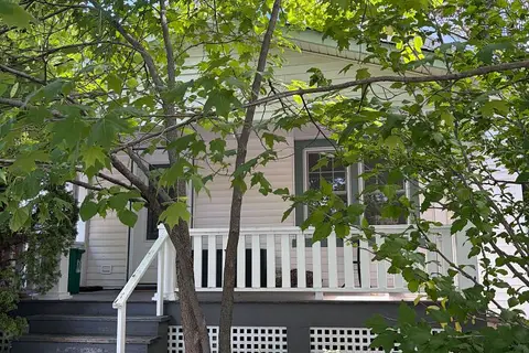 121 Wells Street