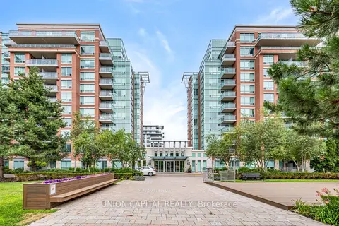 48 Suncrest Boulevard 102
