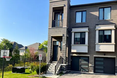 85 Rattenbury Road