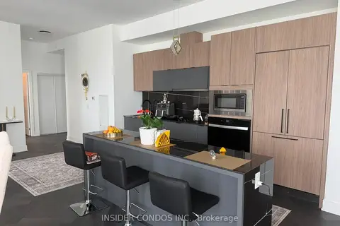 8888 Yonge Street 1402