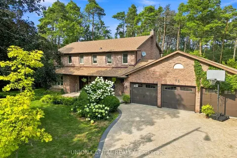 22 Cynthia Crescent