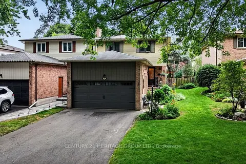 11 Bishop Crescent