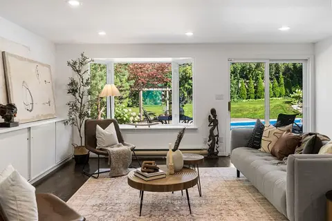 129 Babcombe Drive