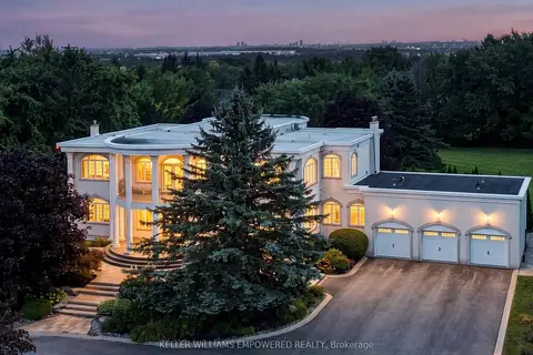 7 Deer Run Court
