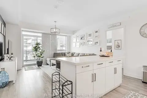 301 Sea Ray Avenue C206