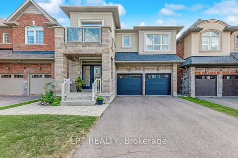33 Mondial Crescent