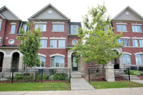 1331 Major Mackenzie Drive W 142