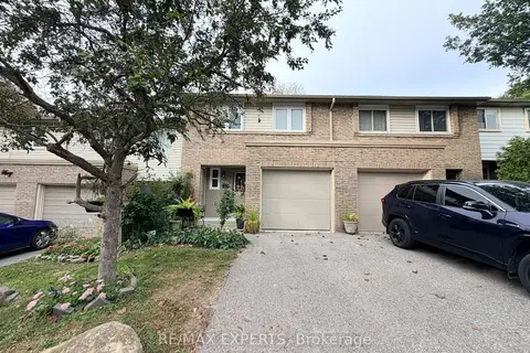 10 Knightsbridge Way