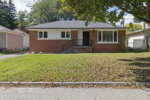110 Evahill Crescent