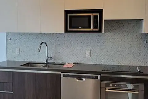 15 Water Walk Drive 2601
