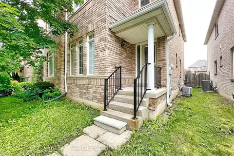 5 Bellagio Crescent