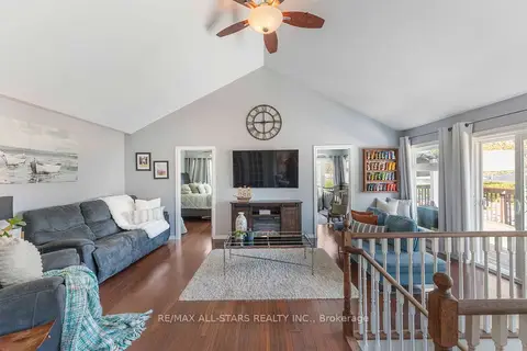 39 Franklin Beach Road