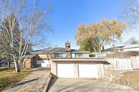 737 Botany Hill Crescent B