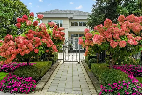 19 Maryvale Crescent