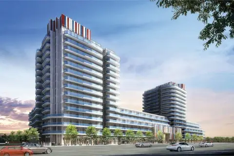 9471 Yonge Street 744