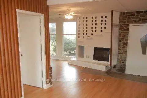 41 Westwood Lane