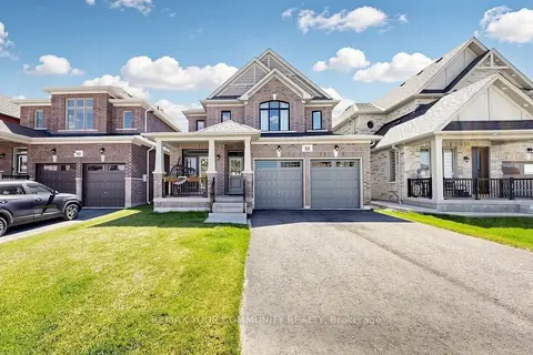 32 Baycroft Boulevard