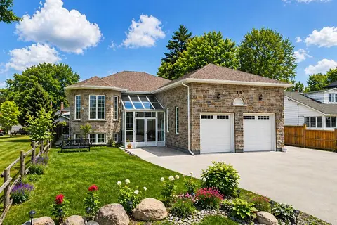 815 Churchill Lane
